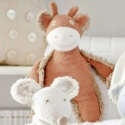 Charlie Bears Doudou Plat Girafe Jimmy - Doudou Coton Bio Oeko Tex 8 Charlie Bears Doudou Plat Girafe Jimmy - Doudou Coton Bio Oeko Tex -Doudou Bio Promos Boutique charlie bears doudou plat girafe jimmy doudou coton bio oeko tex 1 3