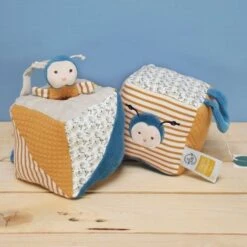 Cube D'activité Pollen 10cm Coton Bio Doudou Et Compagnie® - Doudou Bio Français -Doudou Bio Promos Boutique cube d activite pollen 10cm coton bio doudou et compagnie doudou bio francais 3
