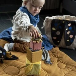 Cubes D'activité En Tissus Doux Orchard Fabelab® Coton Bio GOTS -Jouet Bio Scandinave -Doudou Bio Promos Boutique cubes d activite en tissus doux orchard fabelab coton bio gots jouet bio scandinave 2