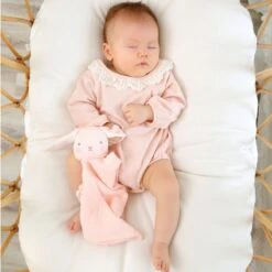 Doudou Plat Lapin Rose Lange Mousseline De Coton Bio Albetta® 35cm - Doudou Lange -Doudou Bio Promos Boutique doudou plat lapin rose lange mousseline de coton bio albetta doudou lange 2