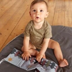 LÄSSIG Livre D'éveil En Tissus Tiny Farmer Lässig® Coton Bio Gots - Doudous Et Hochets Bio -Doudou Bio Promos Boutique livre d eveil en tissus tiny farmer laessig coton bio gots doudous et hochets bio 8