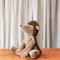 Peluche Hérisson Moyen Brun Coton Bio 29 Cm Senger® - Doudou Bio Naturel Senger -Doudou Bio Promos Boutique peluche herisson brun coton bio 29 cm senger doudou bio naturel senger 2